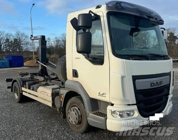 DAF LF 250 FA +(CZ) CTS شاحنات الرافعات الخطافية