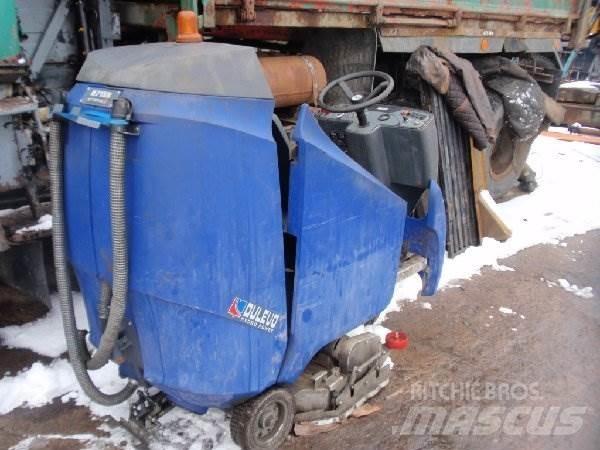 Dulevo H 715 R كناسات