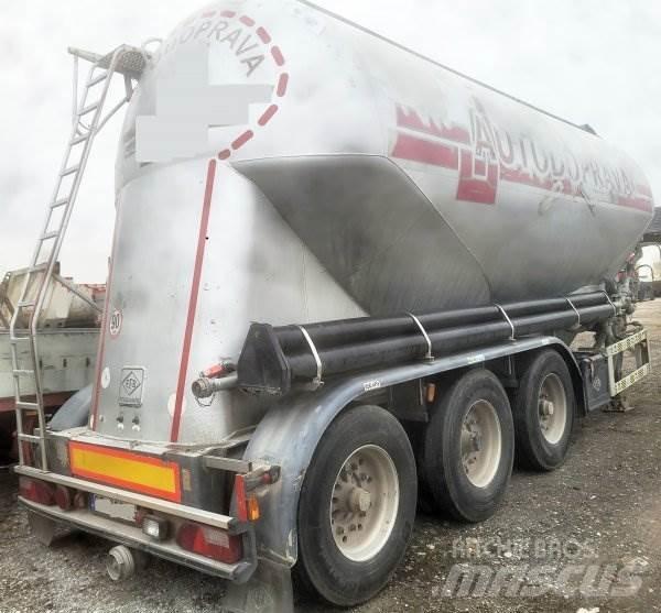 Feldbinder 35.3 EUT شاحنات ذات صهاريج