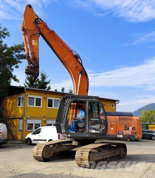 Hitachi ZX 250 LCN-3 حفارات زحافة