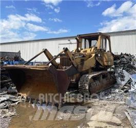 Komatsu D75 S5 لوادر زحافة