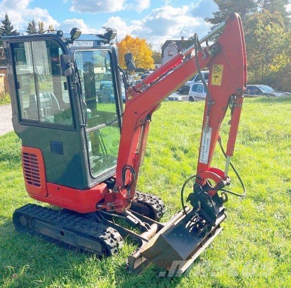 Komatsu PC 16 R-3HS حفارات صغيرة أقل من 7 طن (حفارات صغيرة)