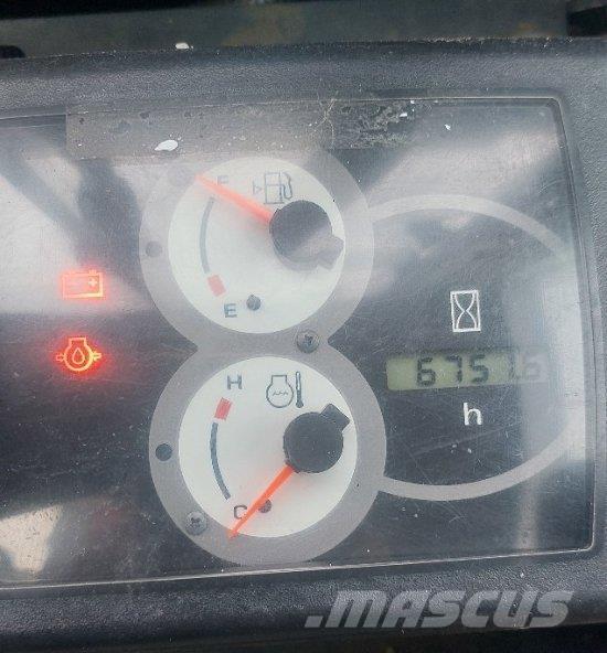 Komatsu PC 45 MR-3 حفارات صغيرة أقل من 7 طن (حفارات صغيرة)