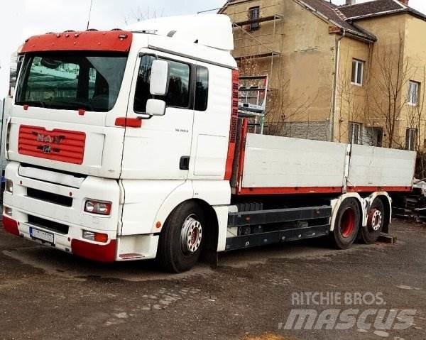 MAN TGA 26.362 شاحنات مسطحة/مفصلية الجوانب