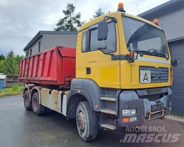 MAN TGA 33.430 شاحنات قلابة