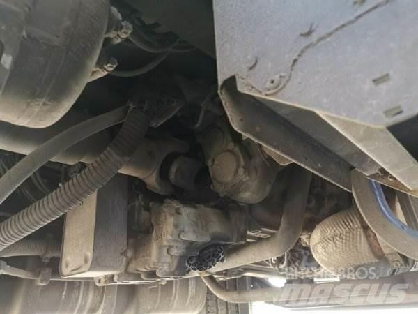 MAN TGS 26.440 + Atlas وحدات الجر