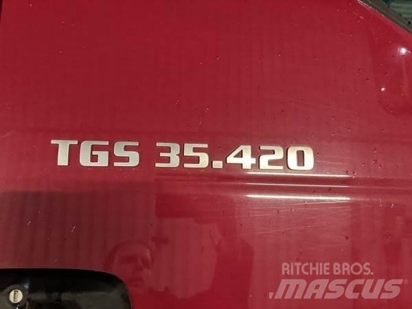 MAN TGS 35.420 شاحنات الرافعات