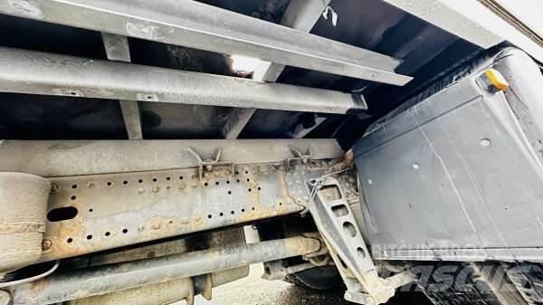 MAN TGX 26.440 LLX شاحنات الرافعات