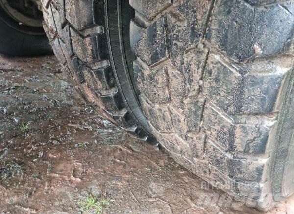 Mercedes-Benz 1820 AK شاحنات قلابة