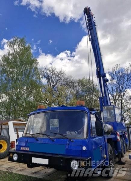 Tatra T815 +(ČKD) AD 28 شاحنات الرافعات