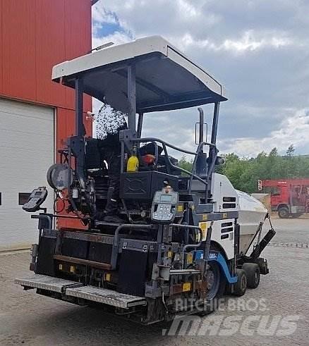 Vögele Super 1303-2 معدات السفلتة