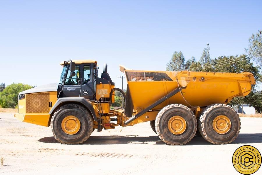 DEERE 410E ساحبات مفصلية