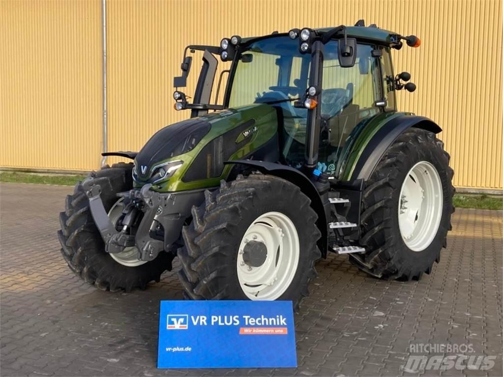 Valtra G125EV الجرارات