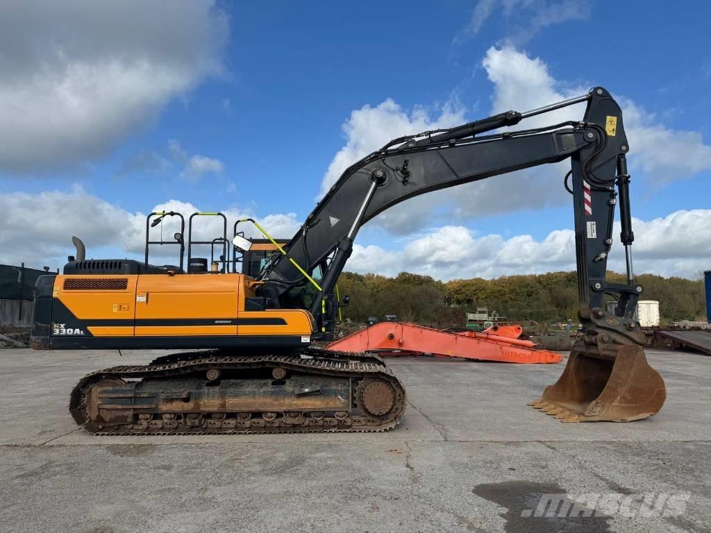 Hyundai HX 330 AL حفارات زحافة