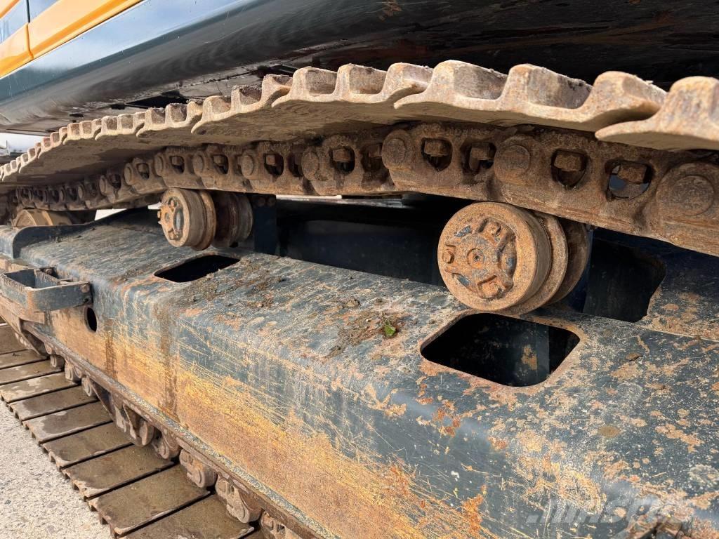 Hyundai HX 330 AL حفارات زحافة