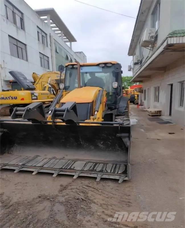 JCB 3CX لوادر ذات جرافات عكسية