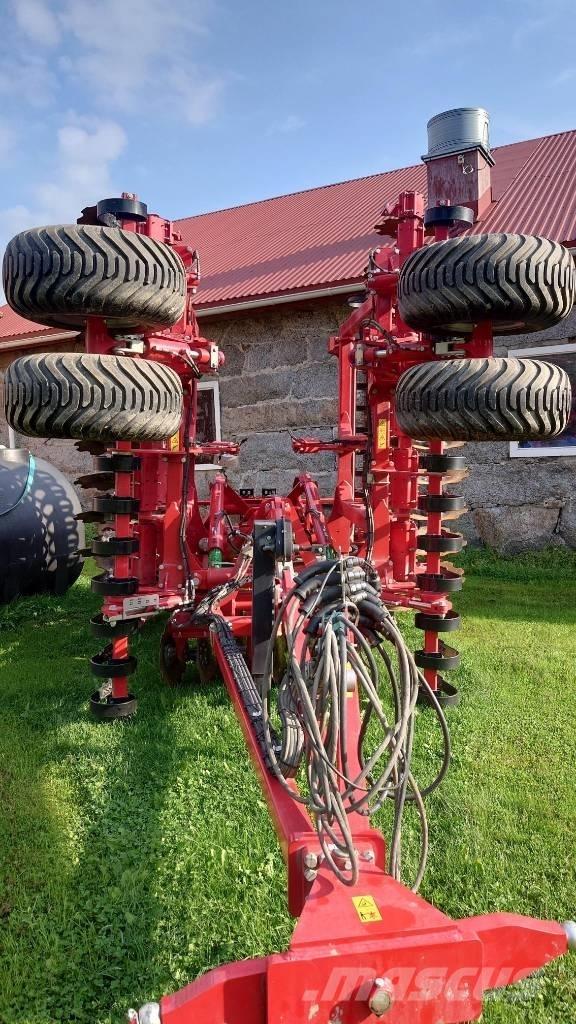 Horsch Joker 6RT زحافات ساحقة