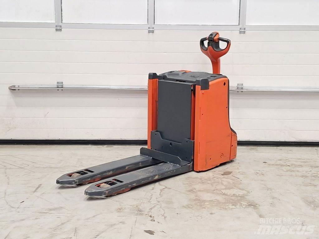 Linde T16L معدات الرفع منخفض المستوى