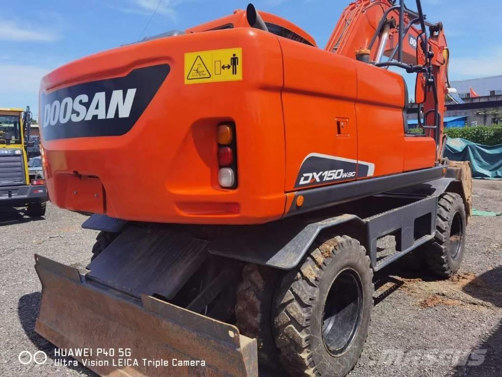 Doosan DX150W-9C حفارات بعجل