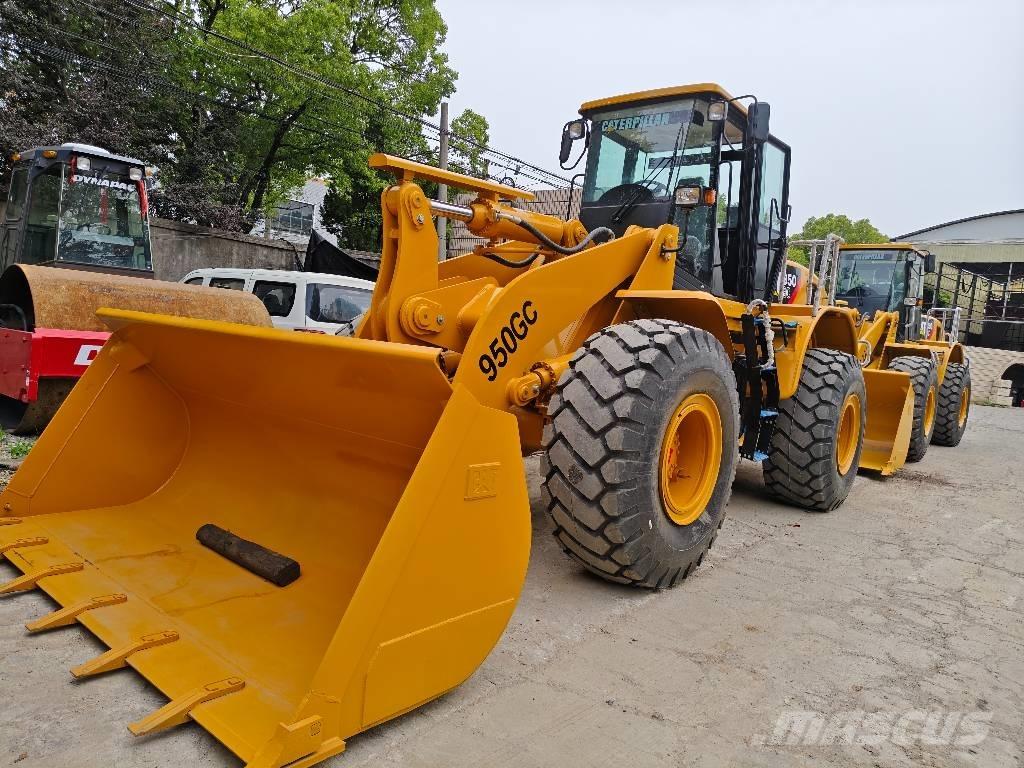 CAT 950 GC لوادر بعجل