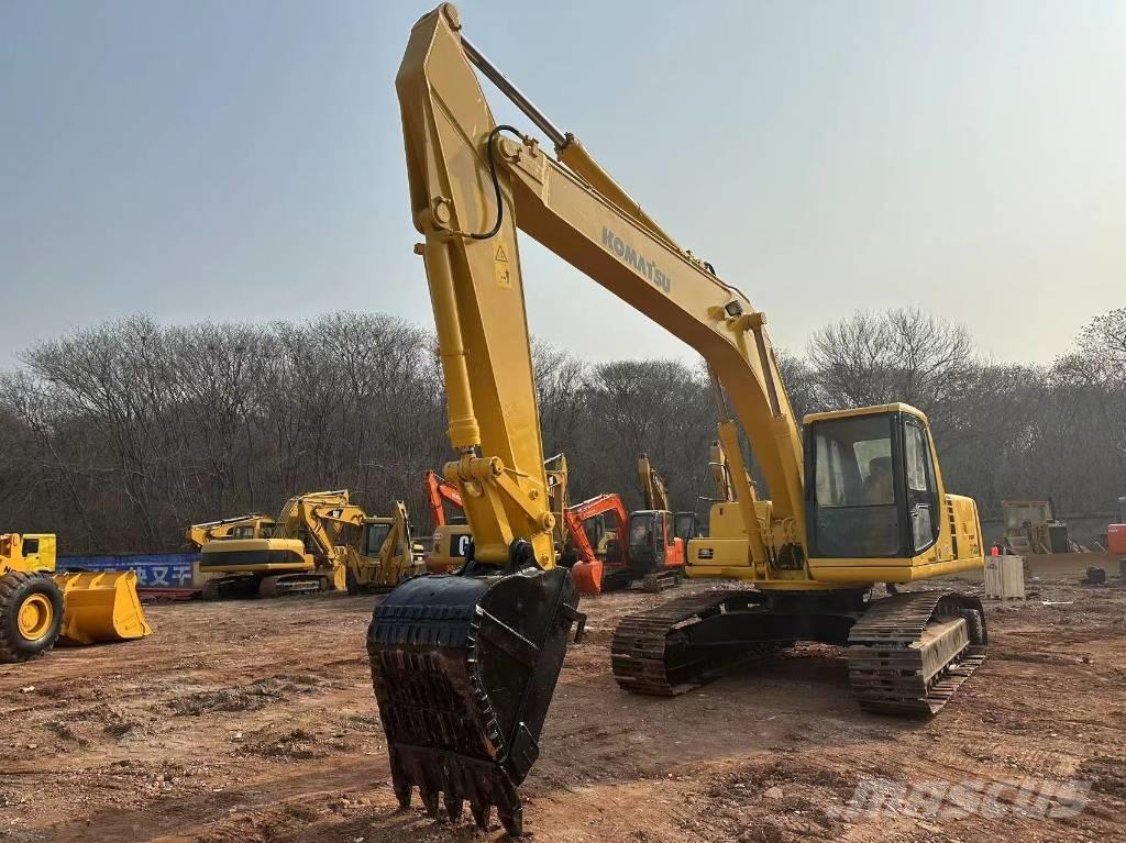 Komatsu PC 220 حفارات زحافة