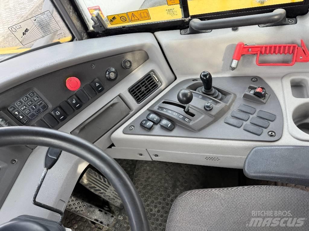 Volvo A 25 G ساحبات مفصلية