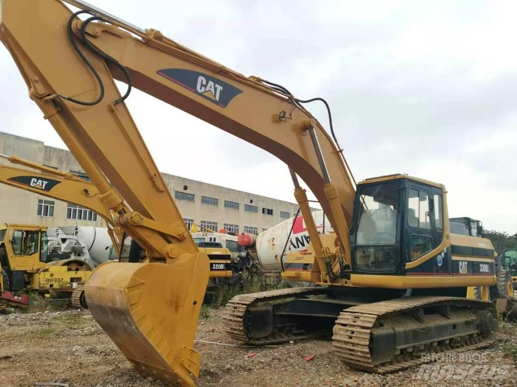 CAT 330BL حفارات زحافة