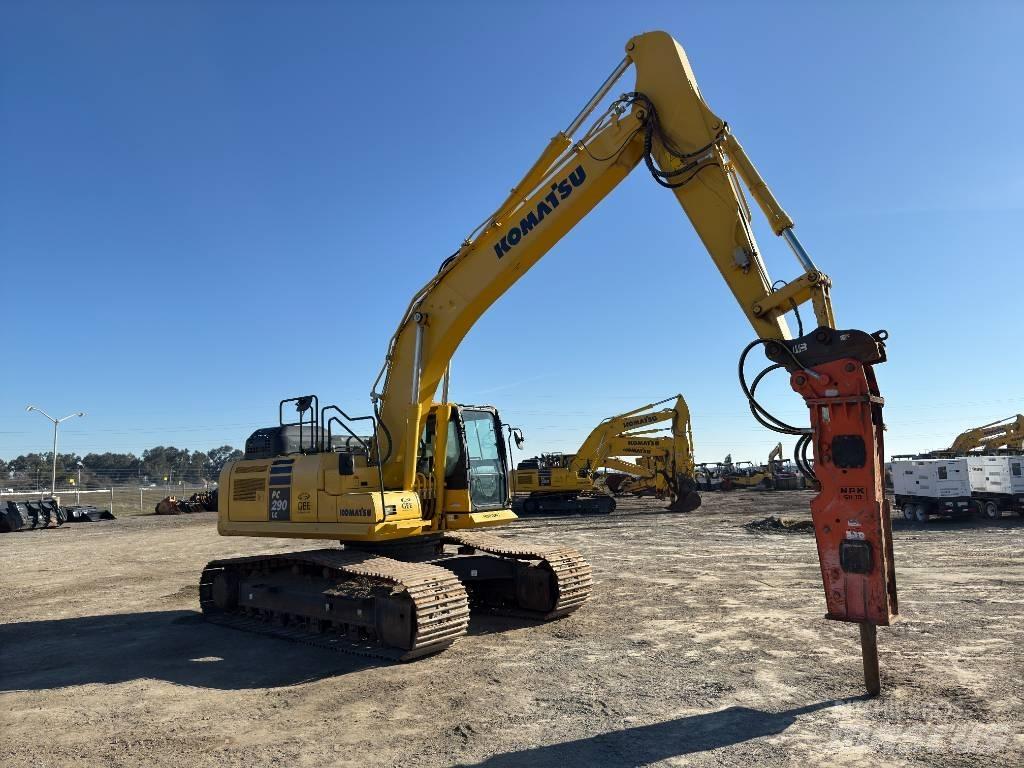 Komatsu PC290LC-11 حفارات زحافة