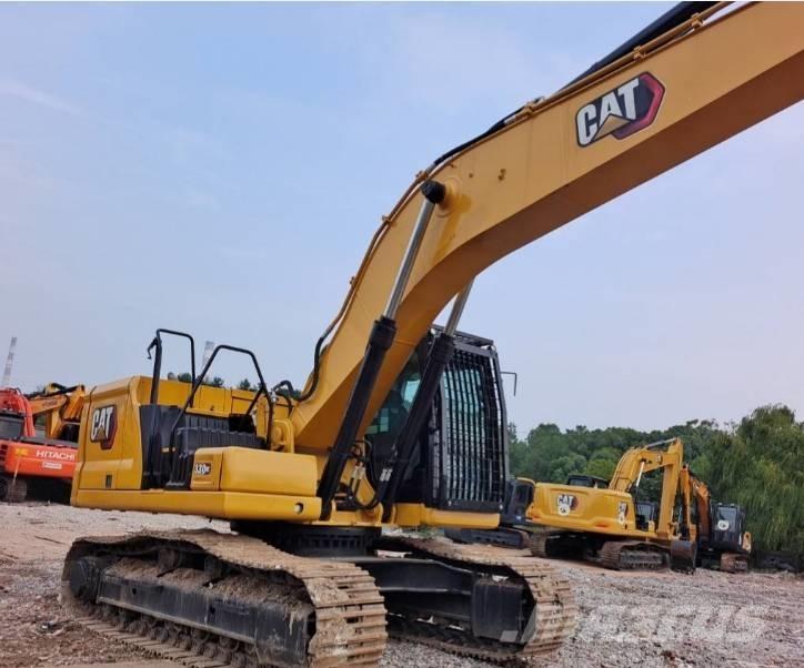 CAT 330 GC حفارات زحافة