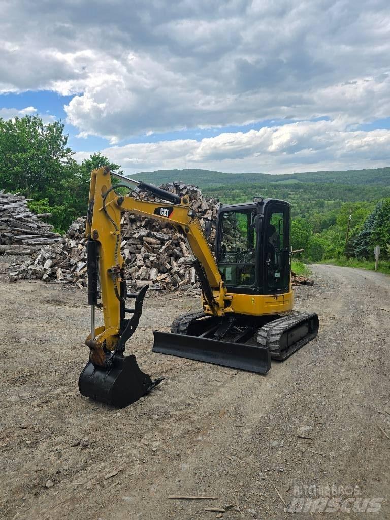 CAT 304 D CR حفارات صغيرة أقل من 7 طن (حفارات صغيرة)