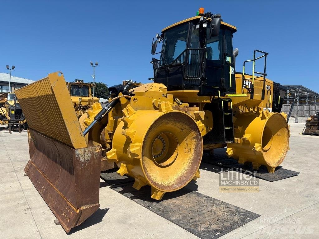 CAT 816 مكابس المخلفات