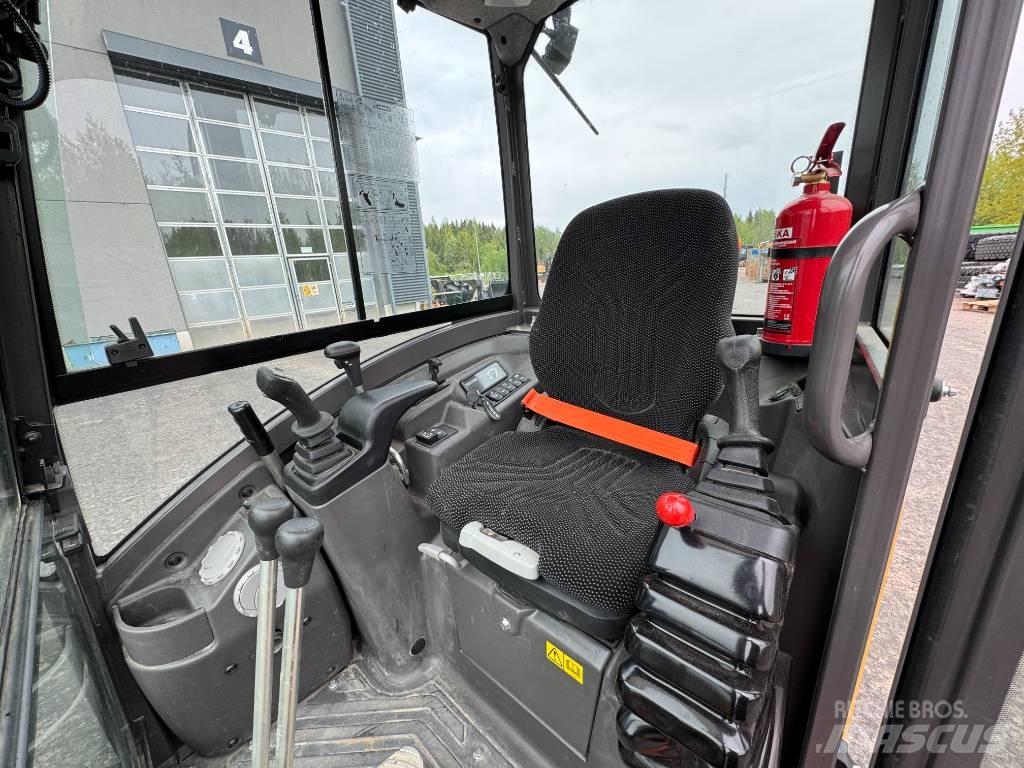 Volvo EC 18 E حفارات صغيرة أقل من 7 طن (حفارات صغيرة)