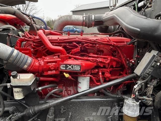 Peterbilt 389 وحدات الجر