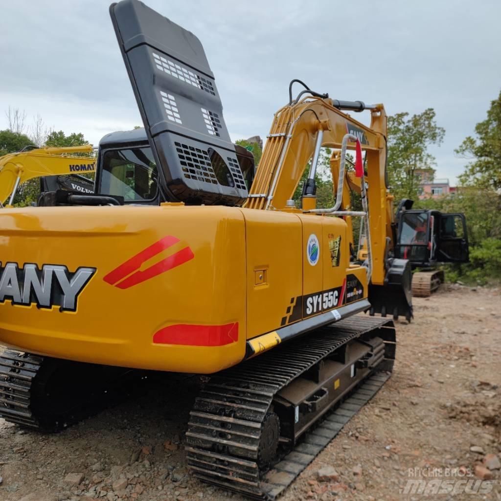 Sany SY 155 C حفارات زحافة