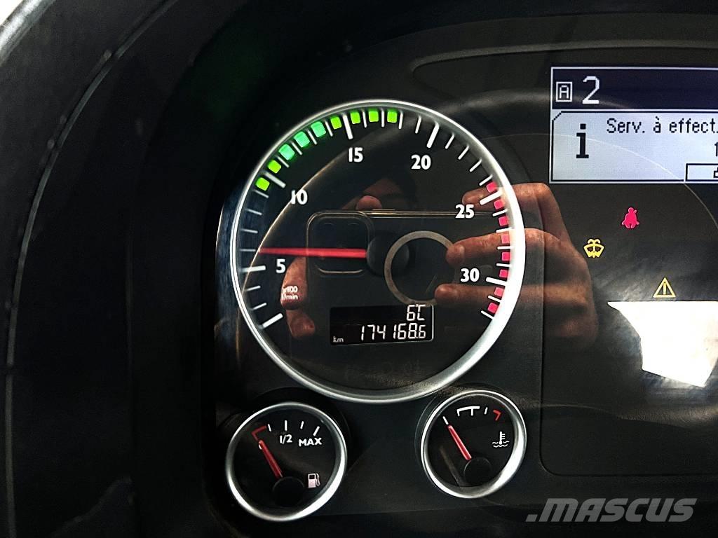 MAN TGS 32.400 شاحنات خرسانة