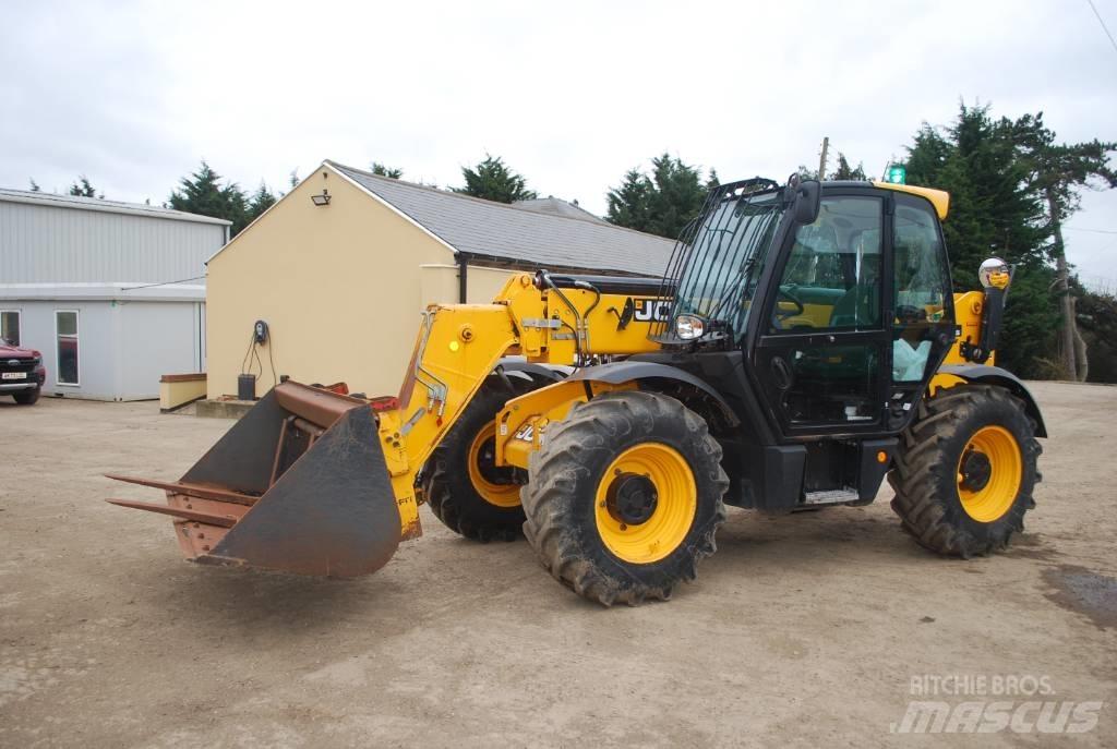 JCB 535-95 مناولات متداخلة