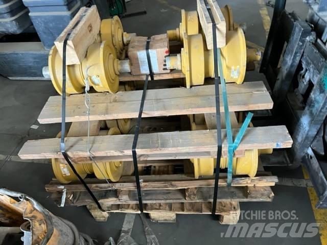 CAT D 8 R المسارات والسلاسل والهيكل السفلي