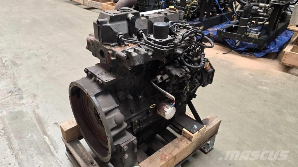 Yanmar 4TNV98 محركات