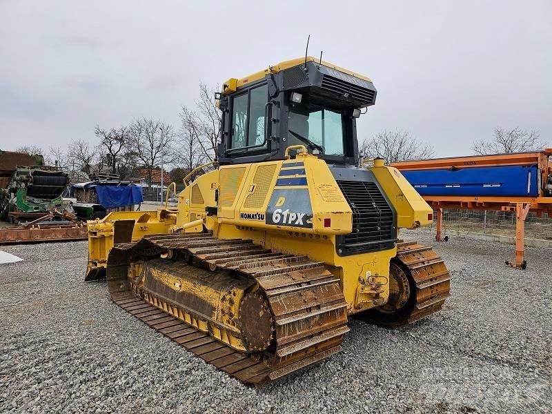Komatsu D 61 PX-23 بلدوزرات مجنزرة