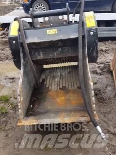 MB Crusher BF70.2 S4 لوادر ذات جرافات عكسية