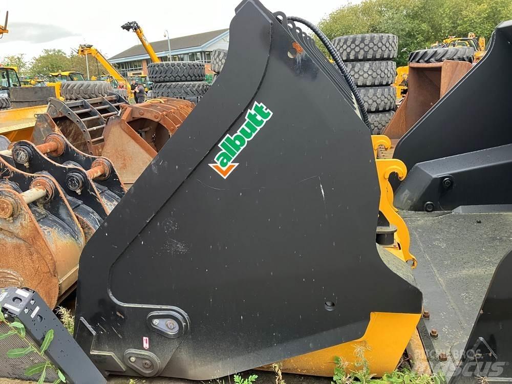 Volvo L 120 F لوادر بعجل