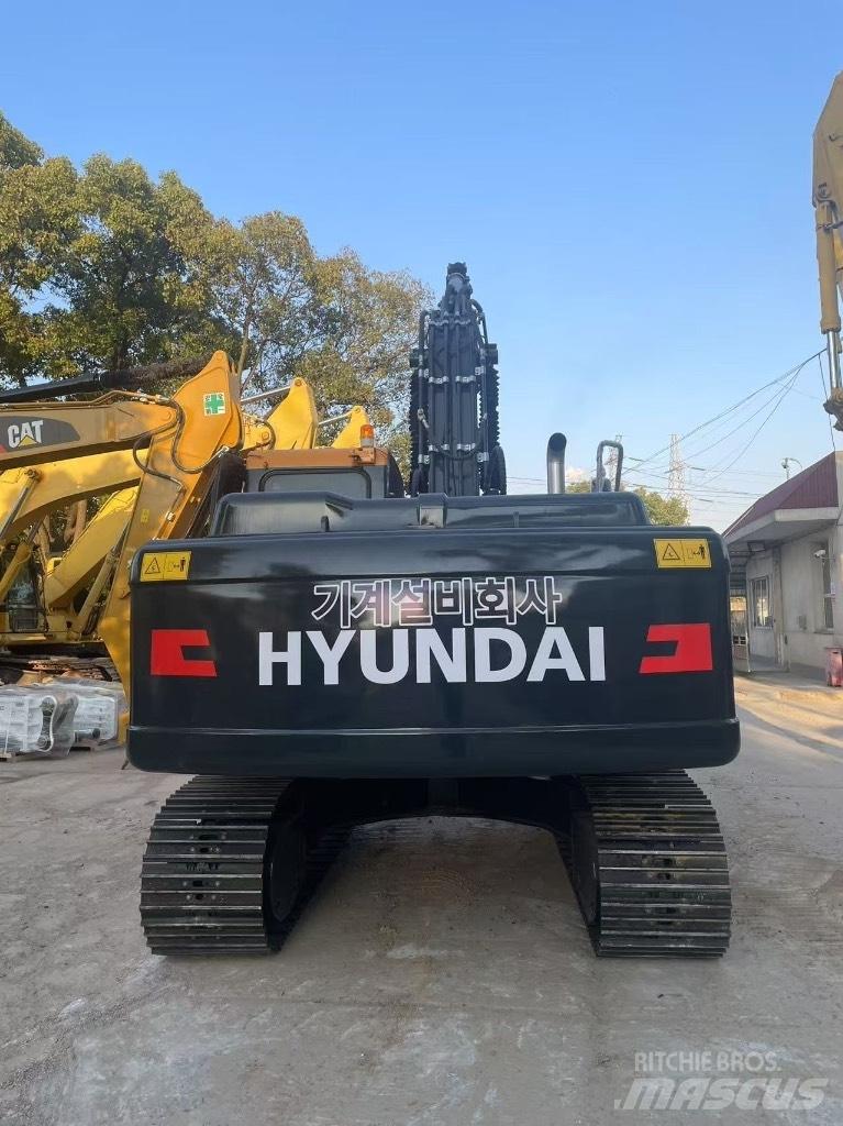 Hyundai 220LC-9S حفارات زحافة