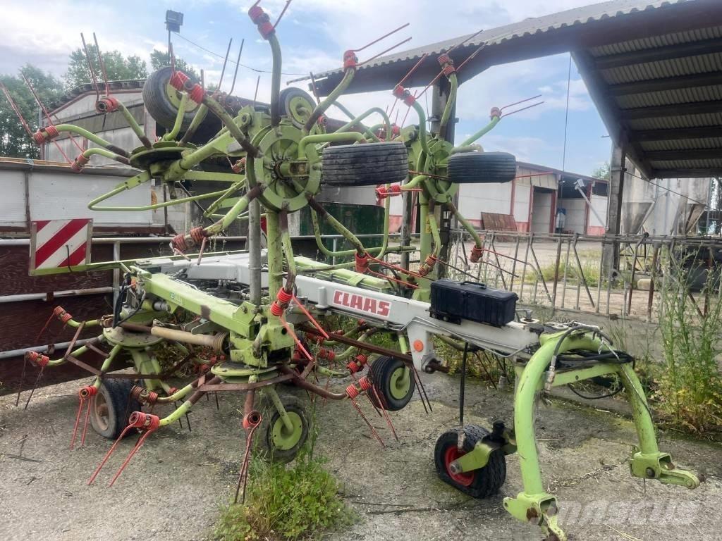 CLAAS Volto 1050 T مكابس وميبسات التبن