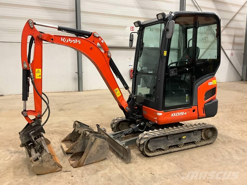 Kubota KX 019-4 حفارات صغيرة أقل من 7 طن (حفارات صغيرة)