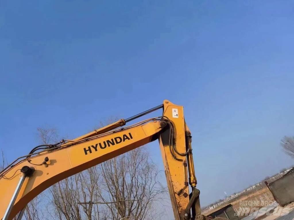 Hyundai R305LC-9T حفارات بعجل