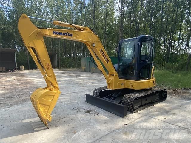 Komatsu PC55 حفارات زحافة
