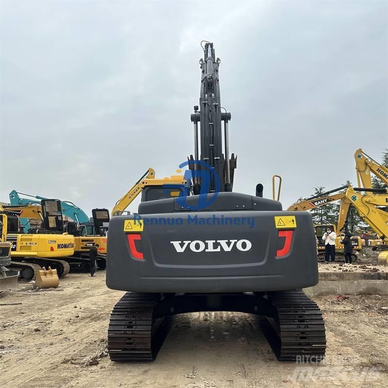 Volvo EC 240 حفارات زحافة