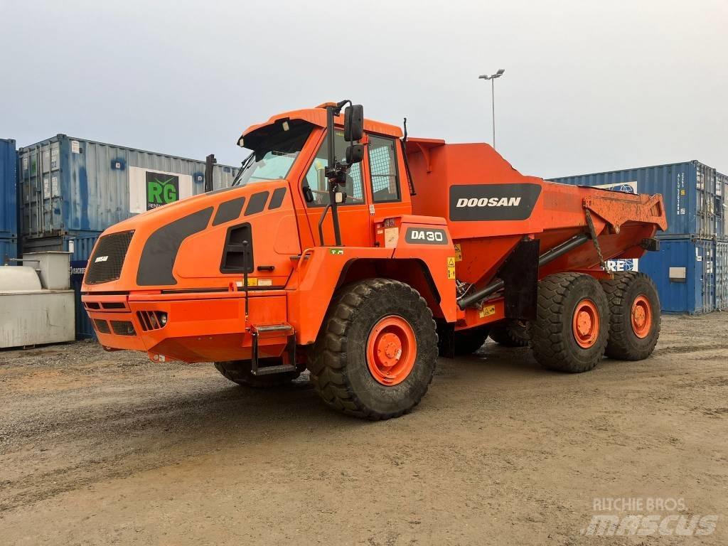 Doosan DA 30 ساحبات مفصلية