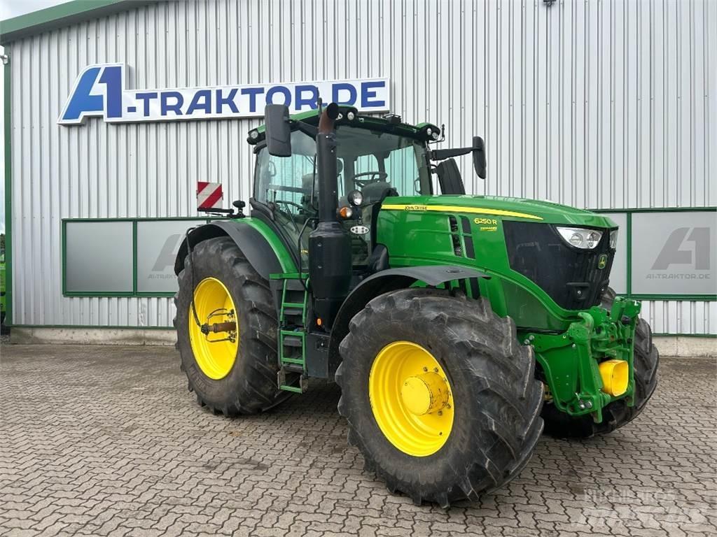 John Deere 6250R الجرارات
