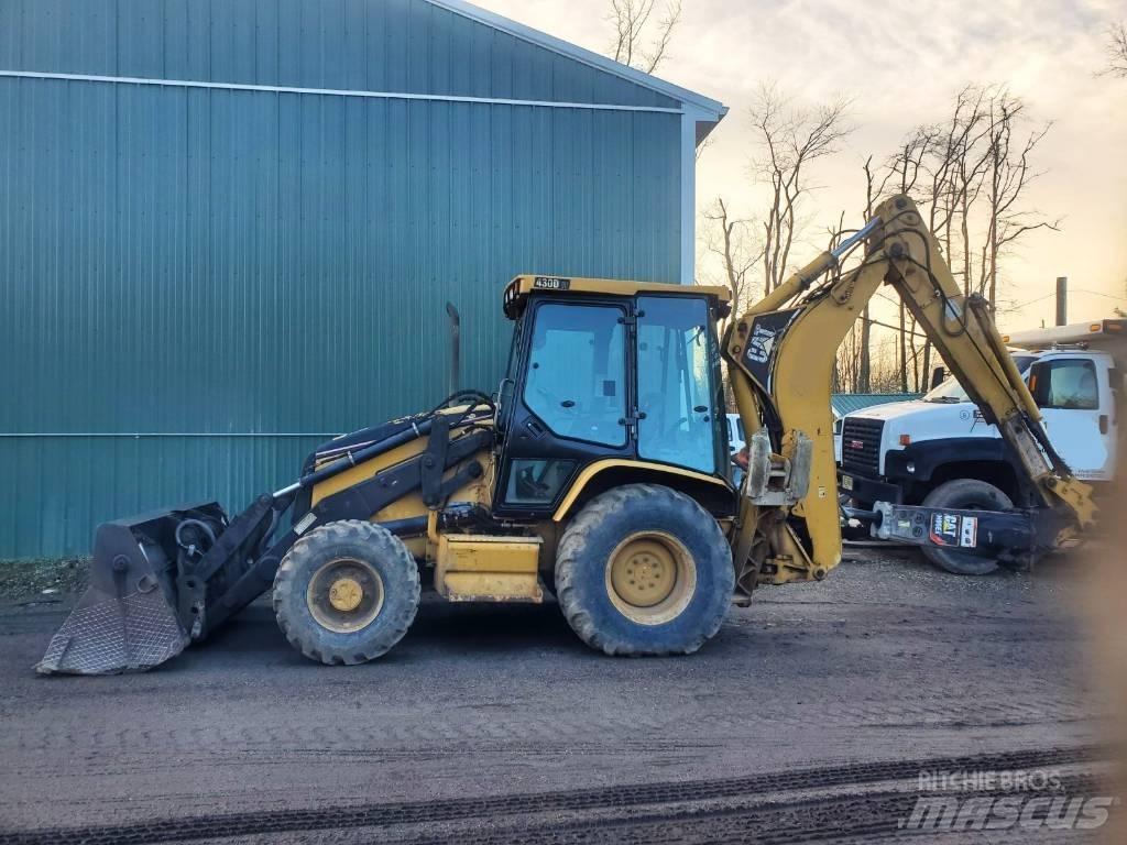 CAT 430 D IT لوادر ذات جرافات عكسية